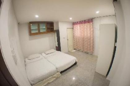 New Near Chinatown(MRT HUA LAMPONG STATION) - image 9