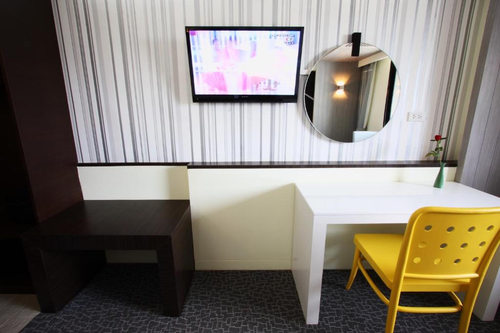Royal Delight Hotel - image 3