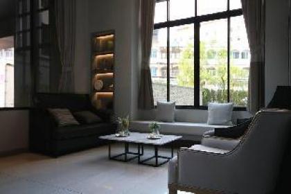 A Cozy 1 bedroom near MRT 1 station to JJ market. - image 3