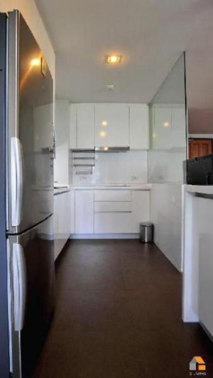 W8 Luxury Condo 650m to Soi Thonglor 25 - image 9