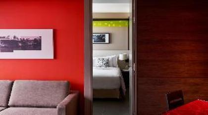 klapsons The River - 2 Bedroom Premier Suite - image 2