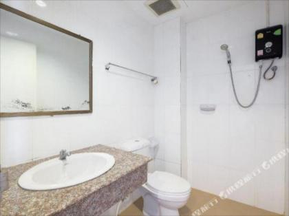 Suksawad Hotel - image 2