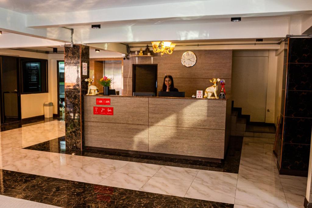 Anandpura Riverside Hotel - image 2