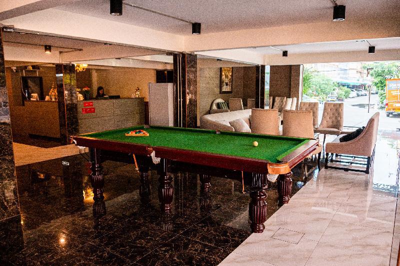 Anandpura Riverside Hotel - image 2