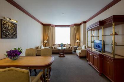 Ramada by Wyndham Bangkok Chaophya Park - image 9