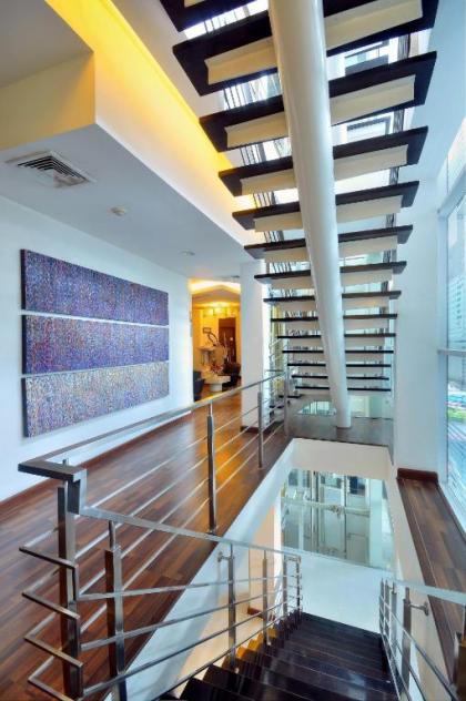 Sukhumvit Suites Hotel - image 13