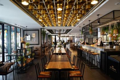 130 Hotel & Residence Bangkok - image 2