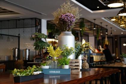 130 Hotel & Residence Bangkok - image 5
