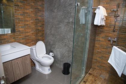 V20 Boutique Jacuzzi Hotel - SHA Extra Plus - image 5
