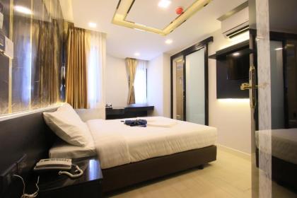 Pratunam Atrium Hotel - image 12