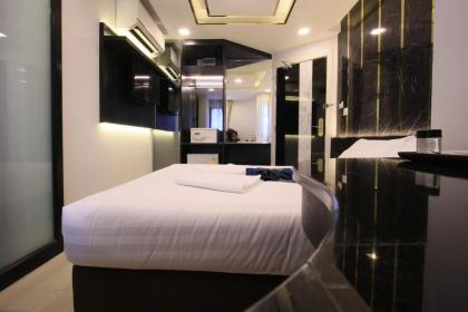 Pratunam Atrium Hotel - image 13