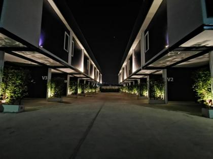 Skyline Resort - image 2