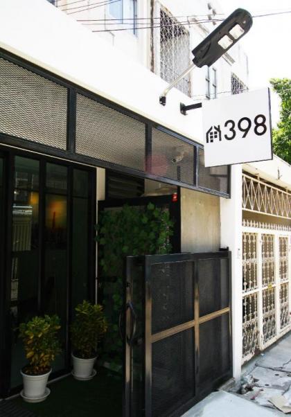 398 HOSTEL - image 3
