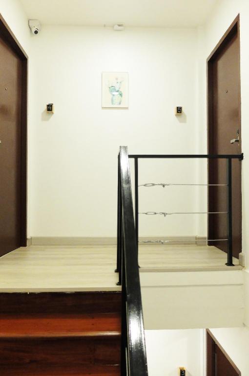 398 HOSTEL - image 6