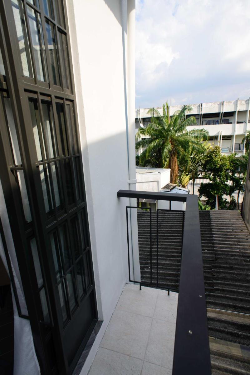 87 Oldtown at River Pier - image 2