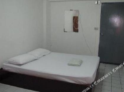NR Guesthouse - image 8