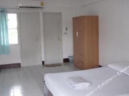 NR Guesthouse - image 9