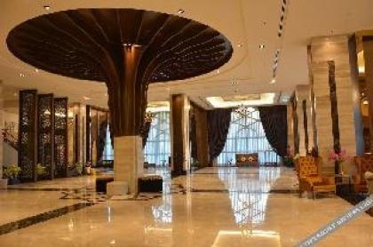 Al Meroz Bangkok - image 8