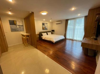 ViVi Avenue Thonglor - image 10