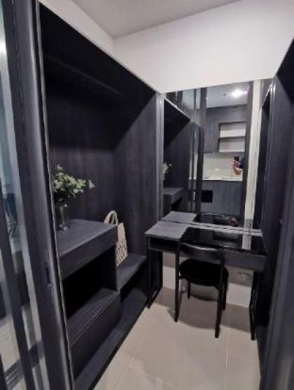 Best Condo in Huai Khwang (newly built) - image 17