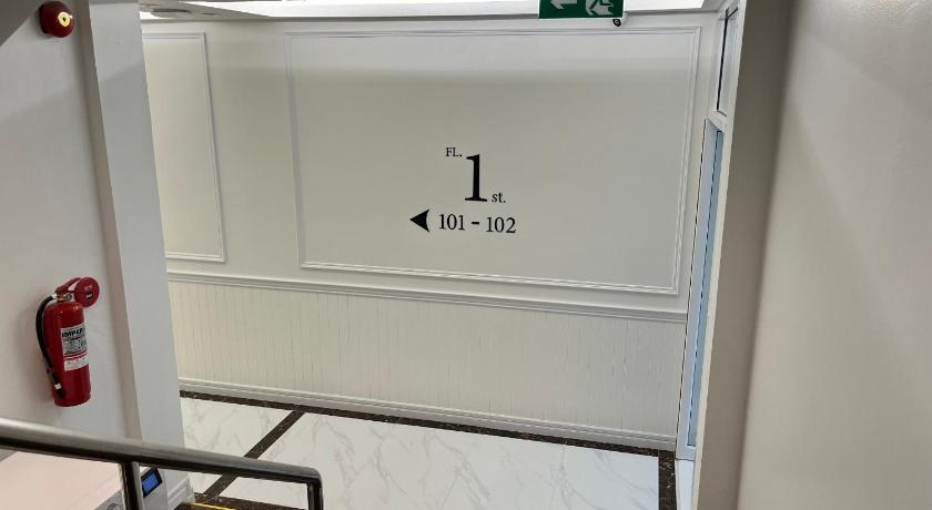 Anwari Hotel - image 6