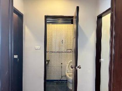 Two Bedroom / perfect stay quite near Bumrungrad - image 12