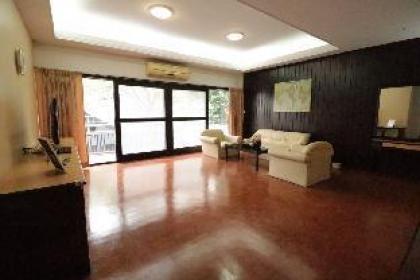 Perfect for Long stay near Bamrungrad 2BR/150SQM - image 4