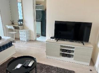 Cozy5Living in Bangkok 60m to MRT near chatuchank - image 4