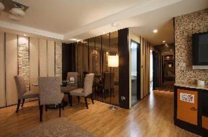 Entire house - 2A-2 Bedrooms3Bathrooms Downtown Bangkok Near Mrtbts - image 9