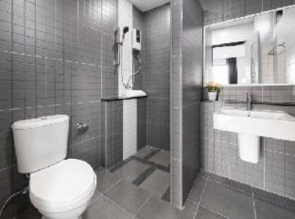 Aqua residences - image 12