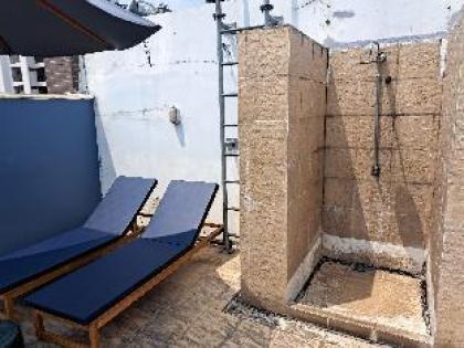 Entire house - 7C-2 Bedrooms3baths In Downtown Bangkok Near MrtBtsBoat Station - image 12