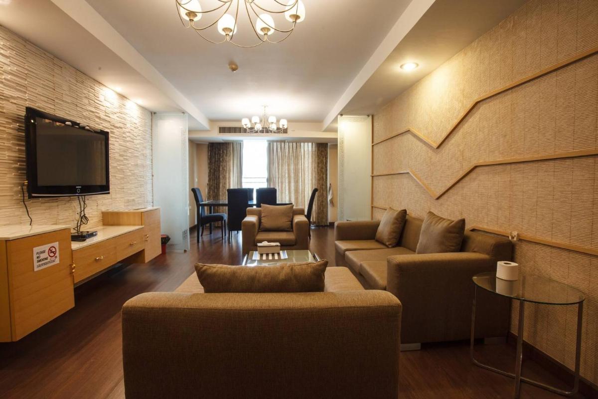 7D - 2bedrooms3baths Near Mrt Downtown Bangkok - main image