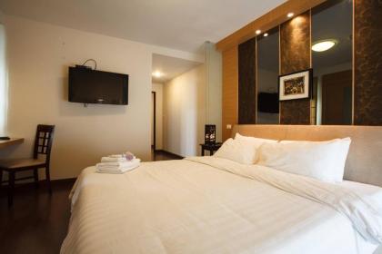 7D - 2bedrooms3baths Near Mrt Downtown Bangkok - image 18