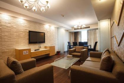 7D - 2bedrooms3baths Near Mrt Downtown Bangkok - image 2