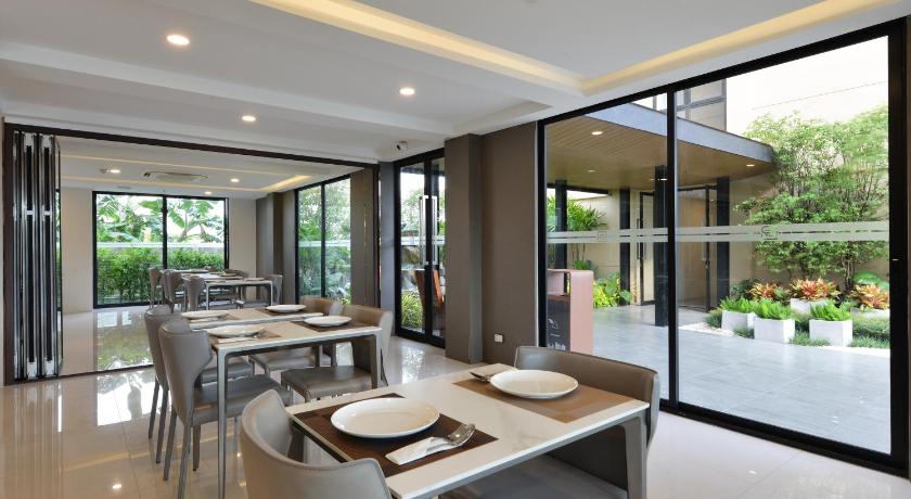 Grand BS Airport Hotel Suvarnabhumi - image 4