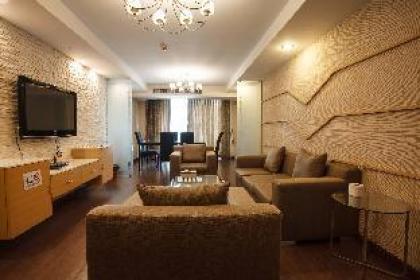 Entire house - 7D - 2bedrooms3baths Near Mrt Downtown Bangkok - image 2