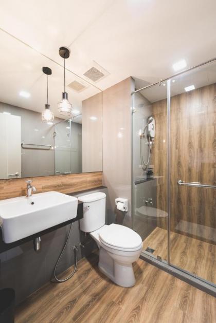 W2 RESIDENCE - image 16