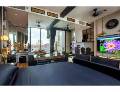 LUXURY CONDO IN BANGKOK WITH ALL THE AMENITIES!!! Bangkok 