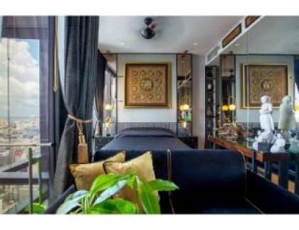 LUXURY CONDO IN BANGKOK WITH ALL THE AMENITIES!!! - image 3