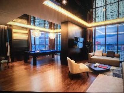 LUXURY CONDO IN BANGKOK WITH ALL THE AMENITIES!!! - image 5