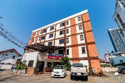 Grannylla Residence Charoenkrung - image 10