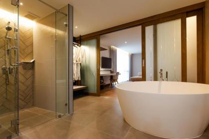 Centra by Centara Hotel Bangkok Phra Nakhon - image 18