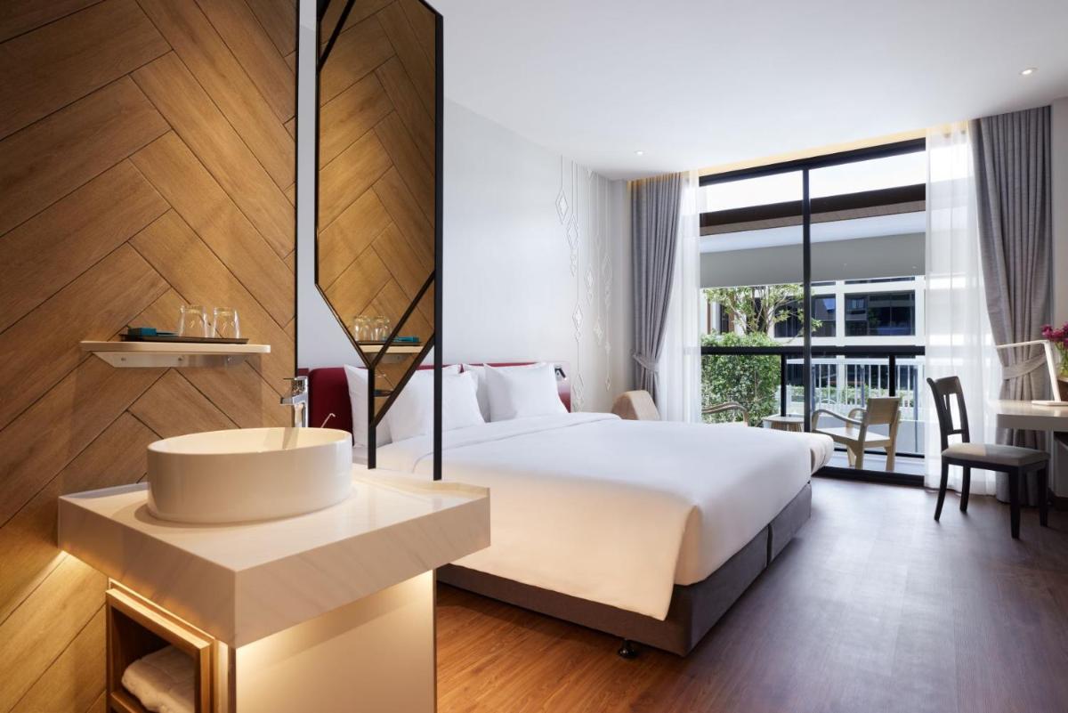 Centra by Centara Hotel Bangkok Phra Nakhon - image 3