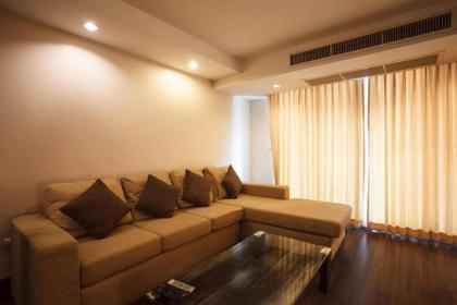 3c-two Bedroom3baths Near Mrtbts Bkk Downtown - image 4