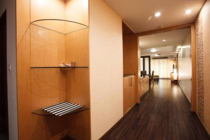 3c-two Bedroom3baths Near Mrtbts Bkk Downtown - image 7