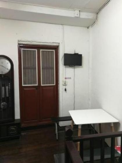 Sip N' Camp - Hostel - image 5