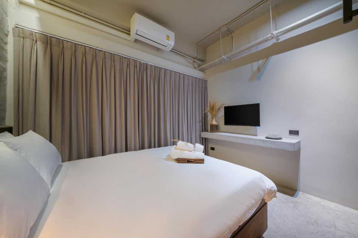 Siam Shelter  - image 6