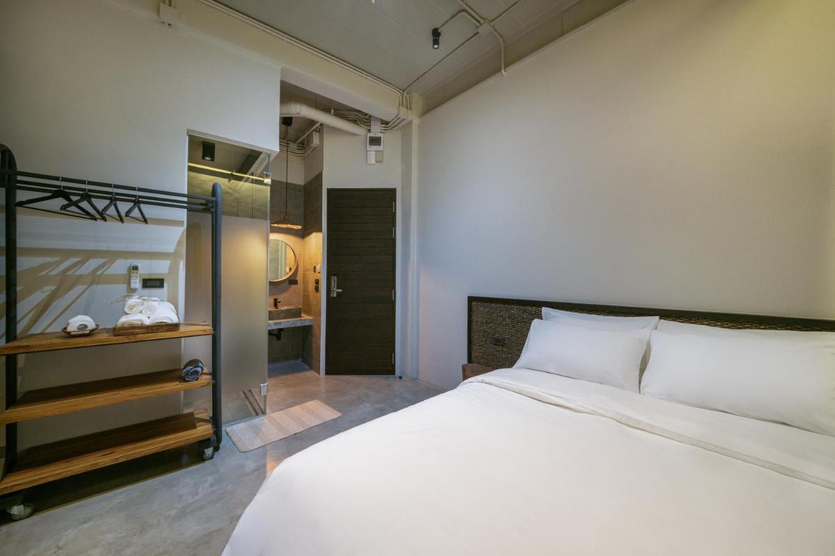 Siam Shelter  - image 7