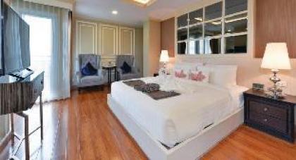 Perfect one bedroom suite 48sqm - central area - image 7