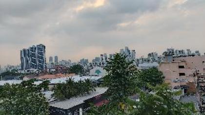 The center town 